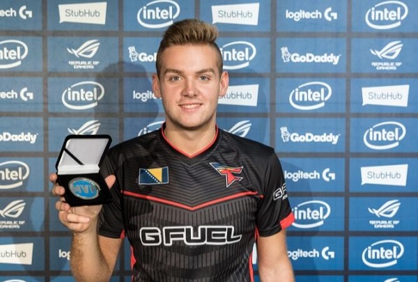 TES宣布：Xiye正式加入TES担任中单